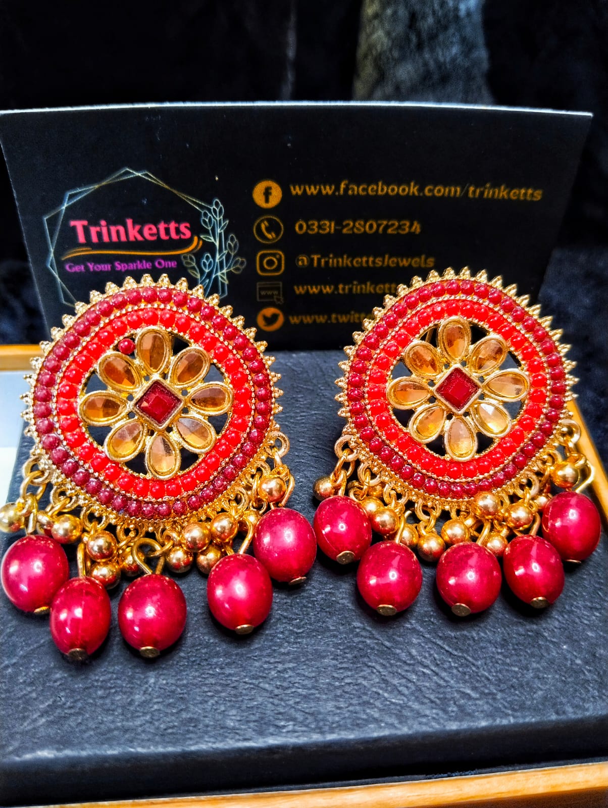 Exquisite Kundan Earrings with Hanging Beads - Traditional Pakistani Jewelry