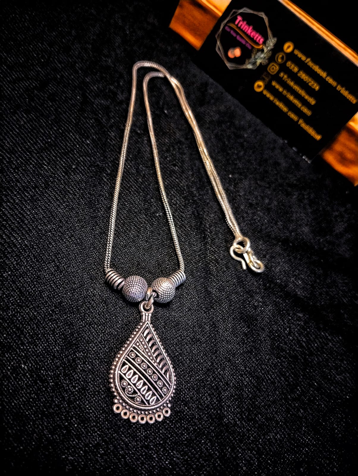 Oxidized Silver Chain Pendant with Elegant Drop Design